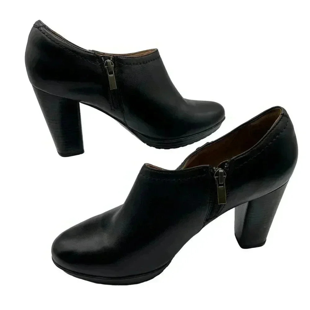 Clarks Lida Palmer Black Leather Stacked Heel Ankle Dress Bootie Womens Size 9 M
